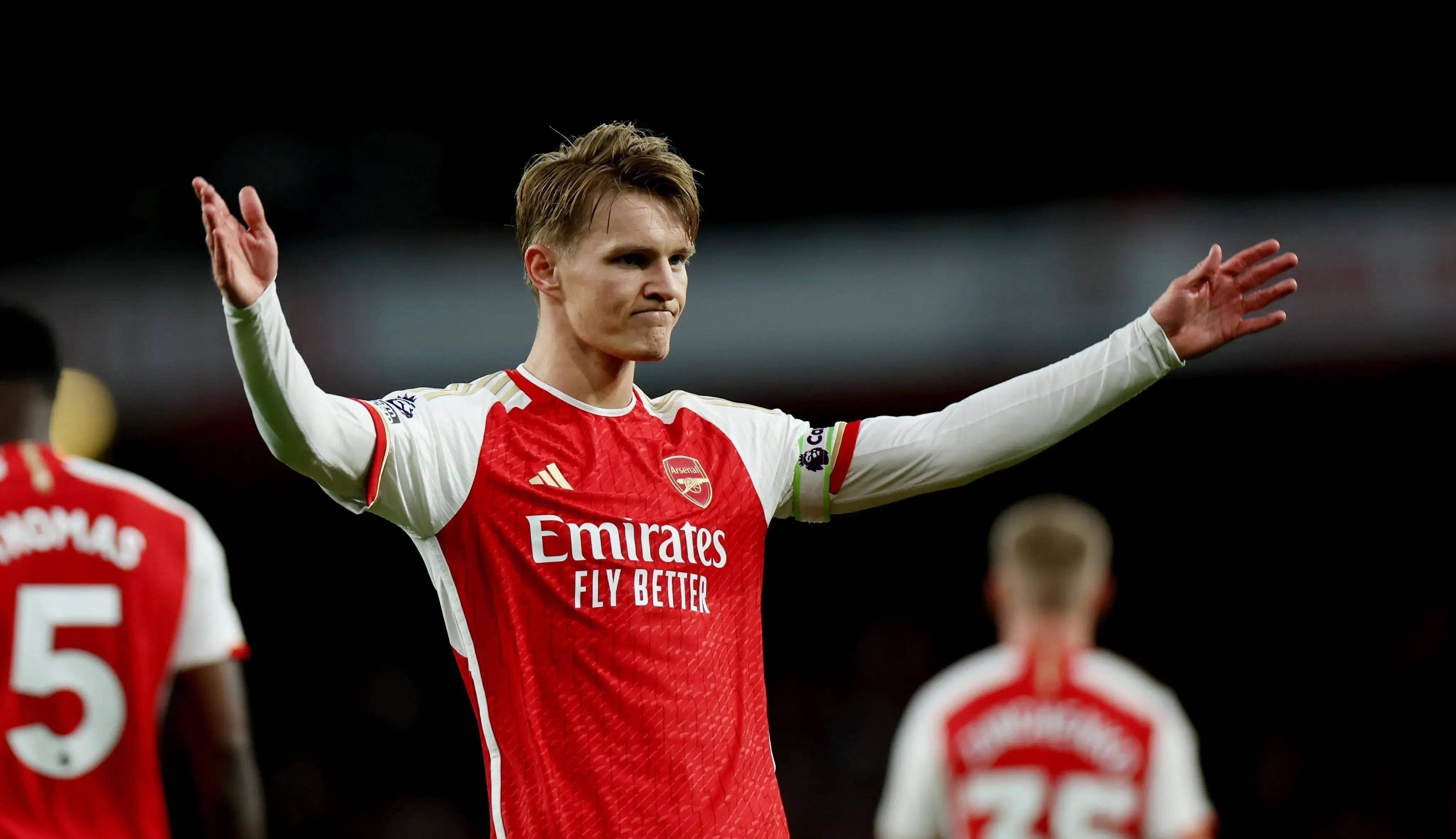 九游体育APP包含凯恩连续二十场比赛得分超过出色防守，阿森纳不断突破！的词条